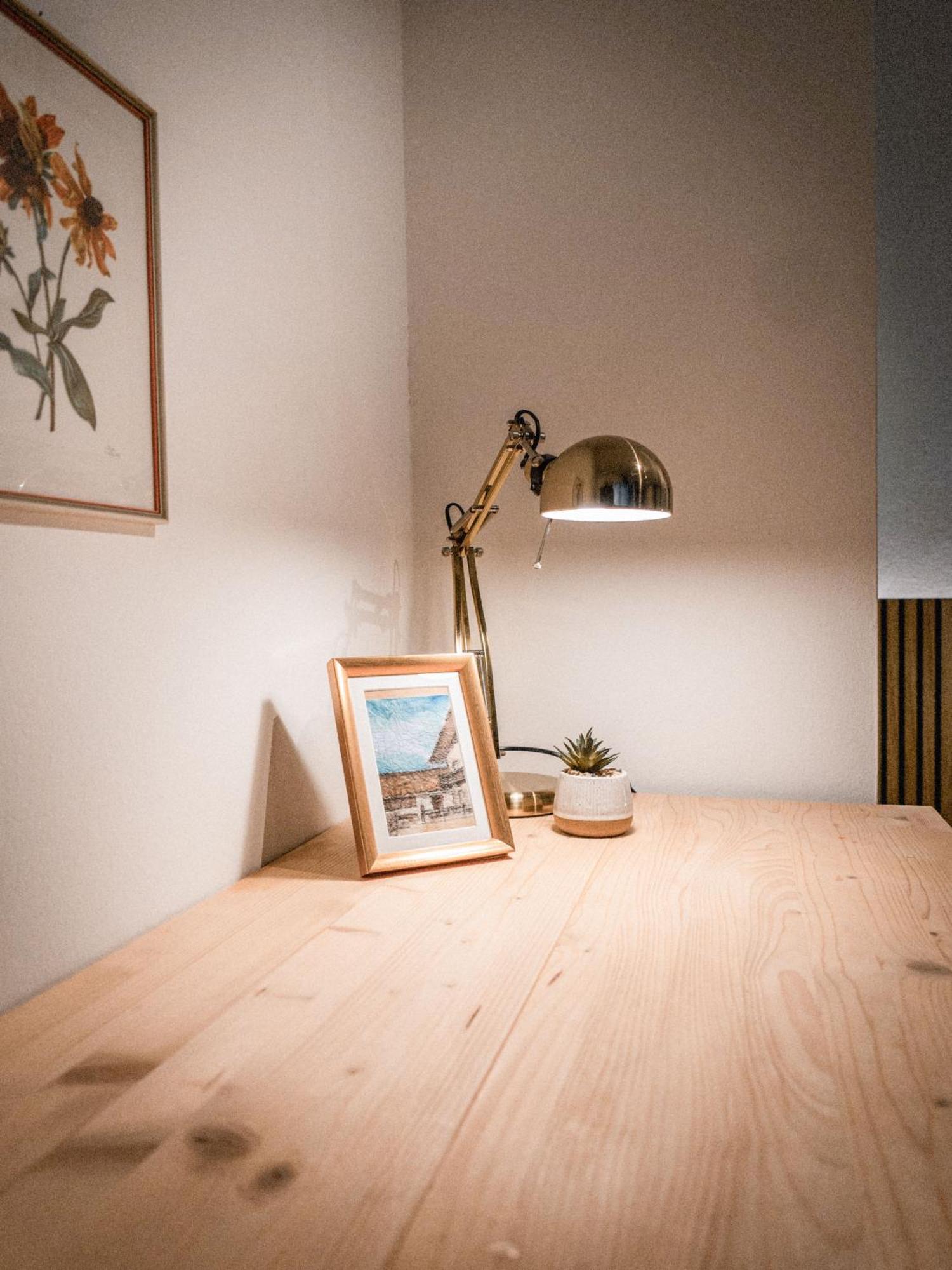 Bergblick Apartment In Zentrumsnaehe Mit Garage Merano Eksteriør billede