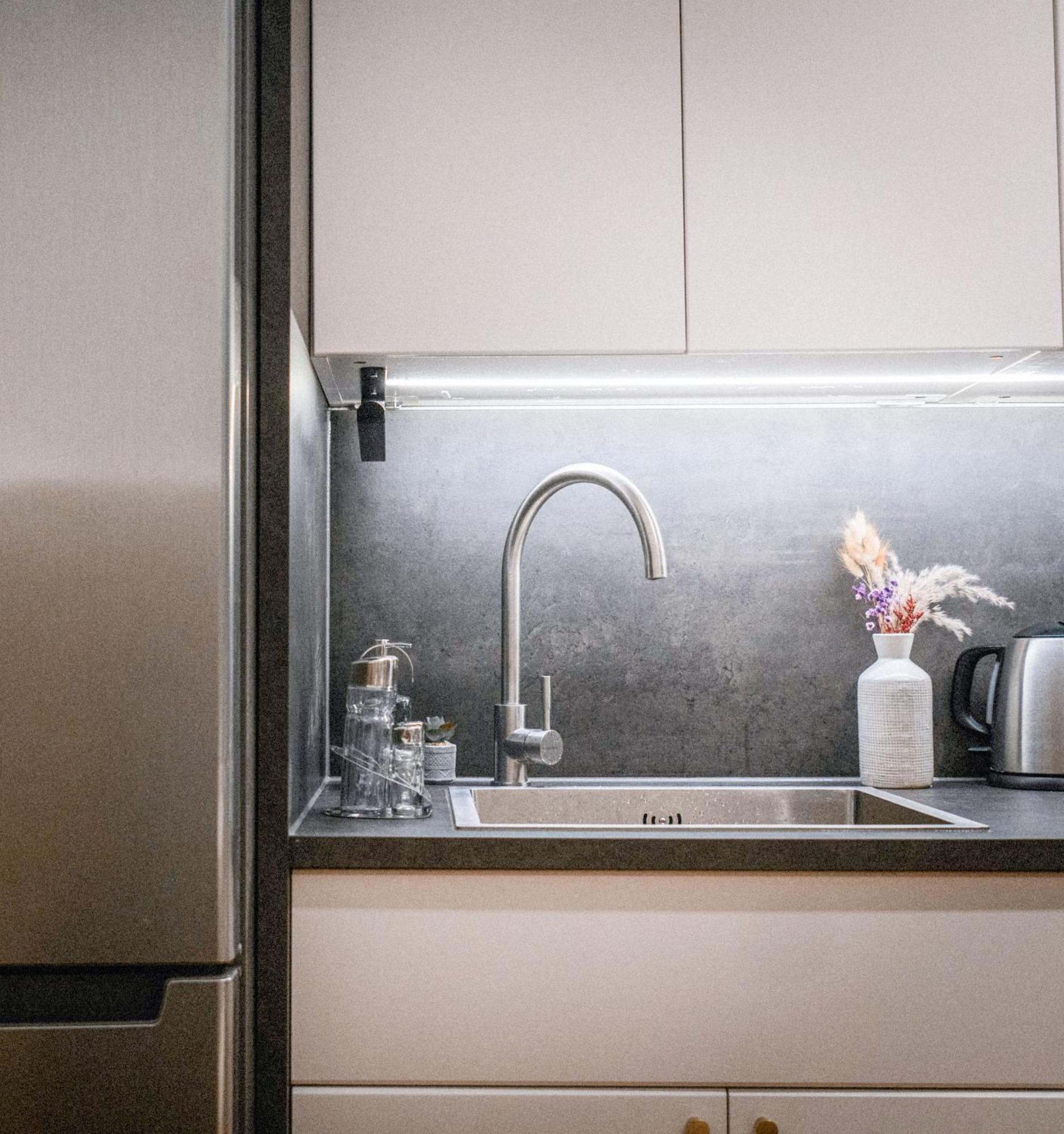 Bergblick Apartment In Zentrumsnaehe Mit Garage Merano Eksteriør billede